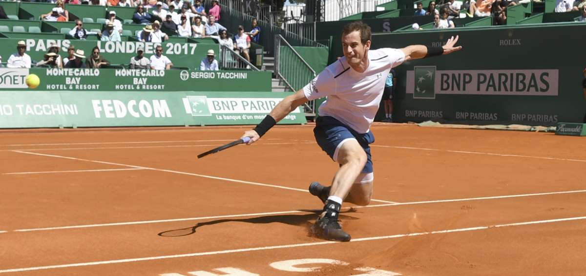 Andy Murray gana en su regreso en Montecarlo