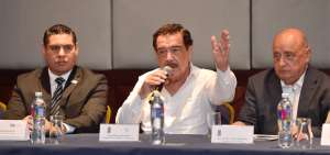 La ma&ntilde;ana de este jueves 29 de noviembre, se realiz&oacute; un conversatorio convocado por Asociaci&oacute;n Ecuatoriana de Radiodifusi&oacute;n, para tratar el tema sobre la seguridad ciudadana.