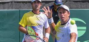 El d&uacute;o conformado por Gonzalo Escobar y Diego Hidalgo gan&oacute; el partido de dobles que defini&oacute; la serie y le dio la clasificaci&oacute;n al equipo ecuatoriano.
