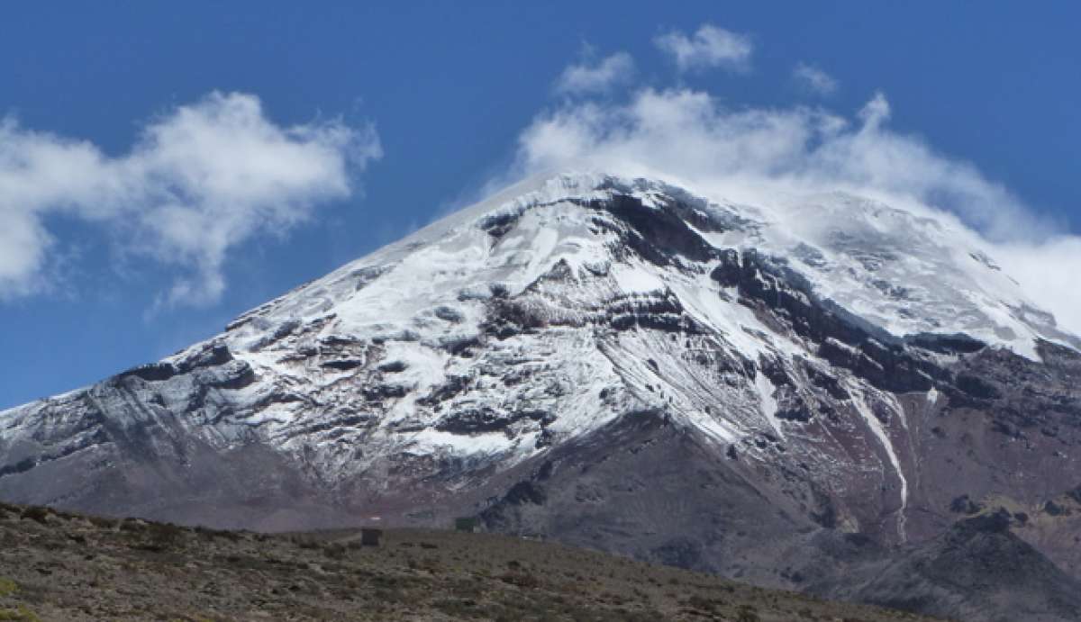 Deshielo de glaciar causa crecida de quebrada 