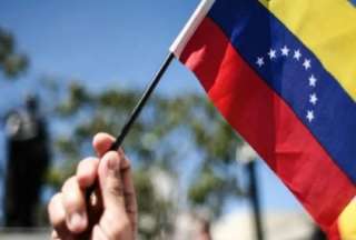  El régimen de Venezuela anunció la suspensión de todos los vuelos provenientes desde Colombia por supuesta conspiración.