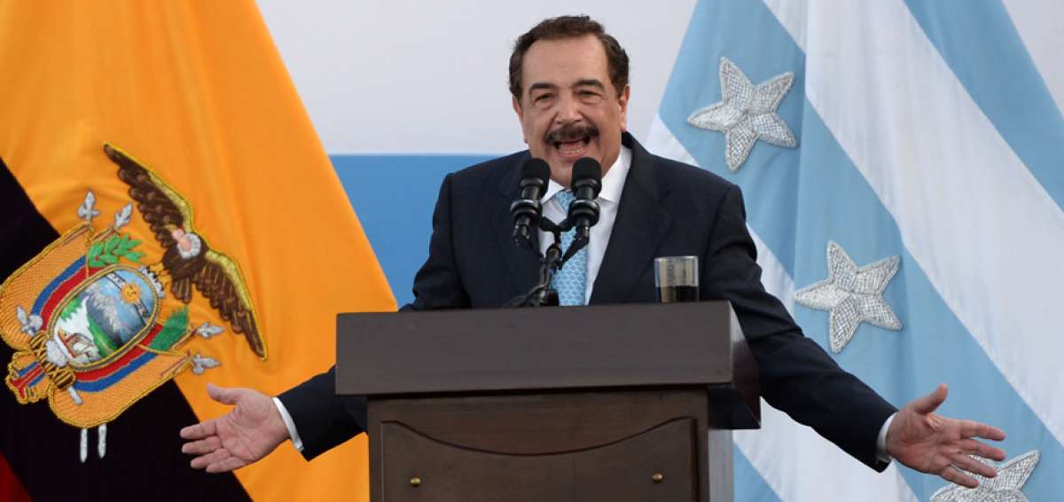 Jaime Nebot dedic&oacute; gran parte de su discurso a "advertir"  a los guayaquile&ntilde;os sobre el futuro de la Alcald&iacute;a. 