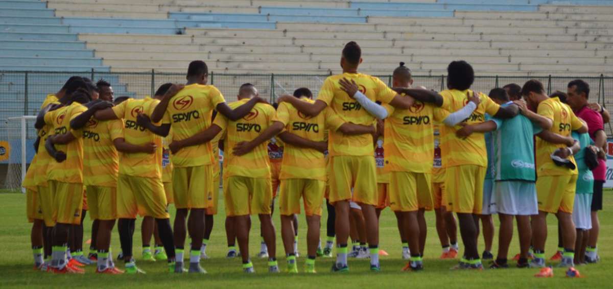 Delf&iacute;n empez&oacute; la pretemporada