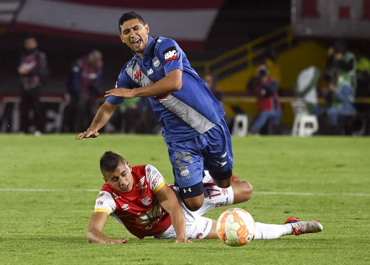 Emelec perdi&oacute; con Santa Fe y qued&oacute; fuera de la Sudamericana
