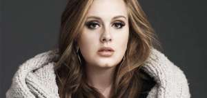Adele fue elegida como la artista m&aacute;s popular de 2015