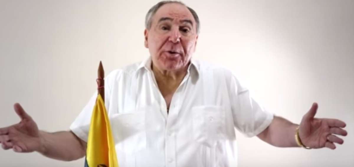 Expresidente Abdal&aacute; Bucaram dice que regresa a Ecuador el pr&oacute;ximo 1 de abril