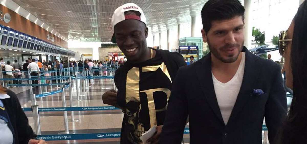 Valencia, previo a su viaje a centroamericana. 