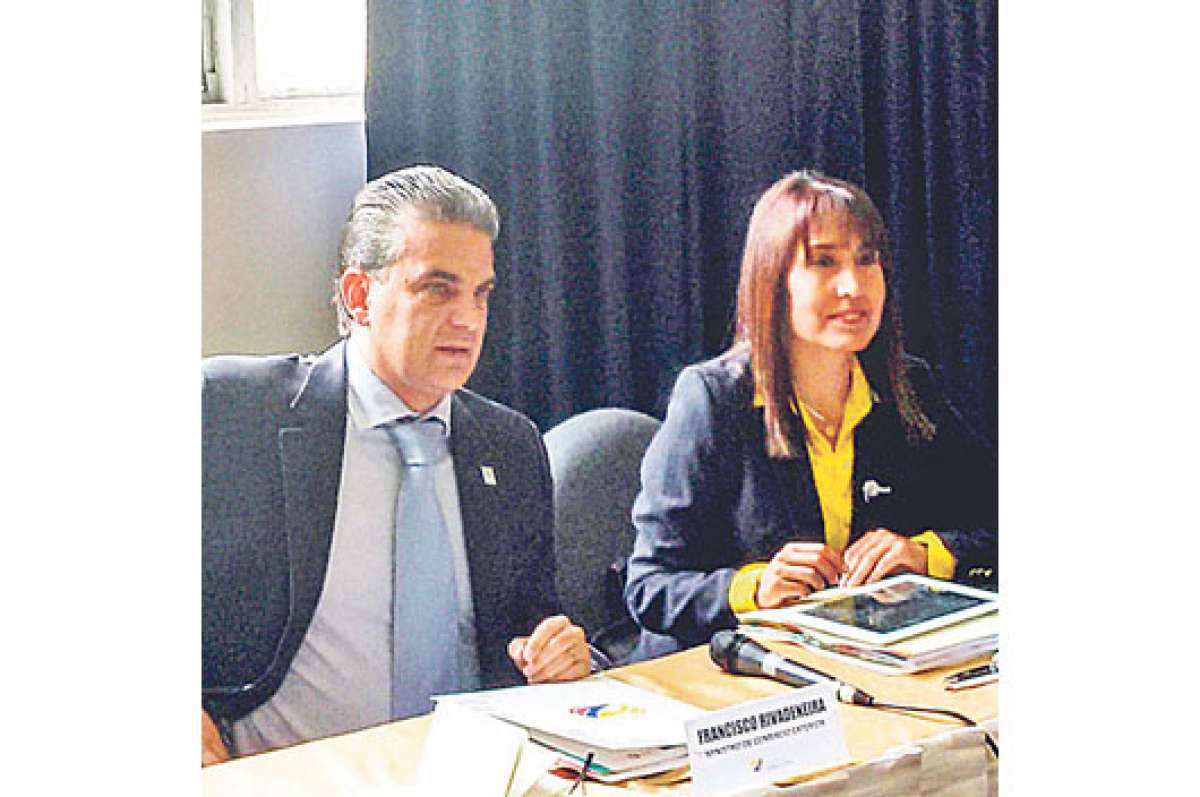 Ecuador y Per&uacute; definen 5 propuestas