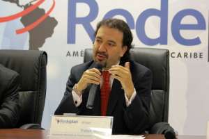 Mu&ntilde;oz lider&oacute; el Comit&eacute; Ejecutivo Extraordinario de Redeplan. Foto: Cortes&iacute;a del Senplades