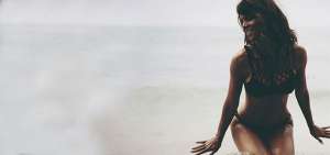 La modelo ha participado en varias series televisivas, en las cuales asegura que obtuvo sus mejores papeles. En 2014 protagoniz&oacute; Extant, que se emiti&oacute; por CBS.