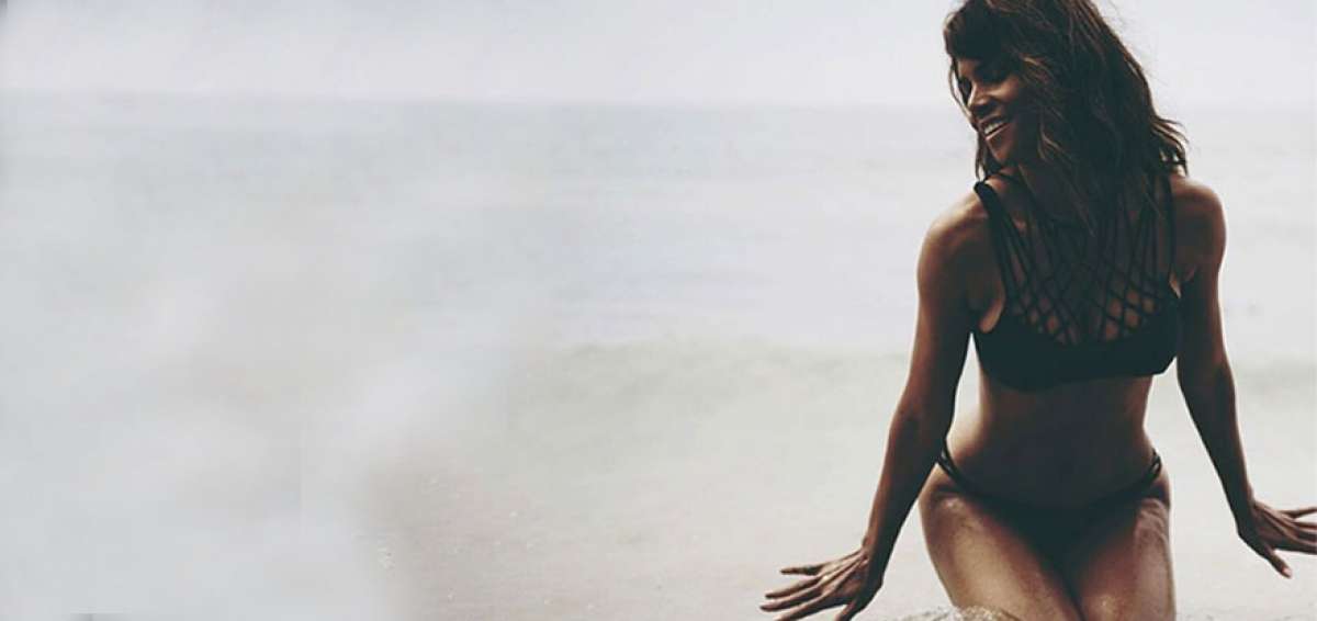 La modelo ha participado en varias series televisivas, en las cuales asegura que obtuvo sus mejores papeles. En 2014 protagoniz&oacute; Extant, que se emiti&oacute; por CBS.