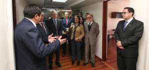 El fiscal Pa&uacute;l P&eacute;rez (derecha) inaugur&oacute; el mi&eacute;rcoles la Unidad Especializada de Investigaci&oacute;n Contra la Delincuencia Organizada Transnacional (Unidot).
