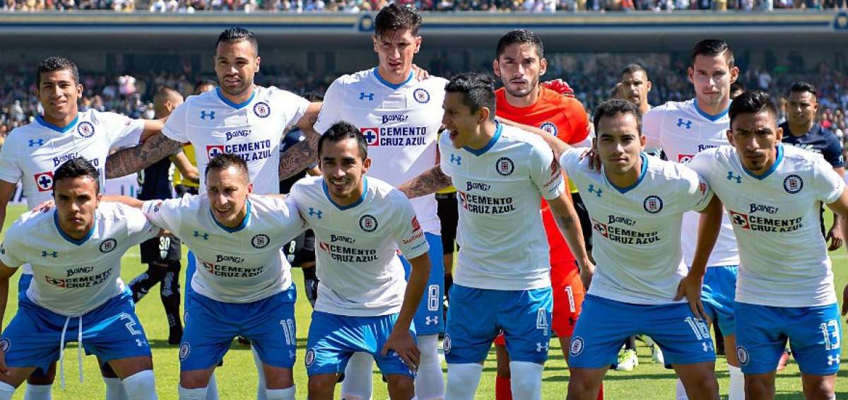 Cruz Azul pierde con Mena y Rojas de titulares ante Pumas