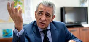 Patricio Larrea, viceministro de Hidrocarburos, tambi&eacute;n conversar&aacute; con otros pa&iacute;ses miembros sobre temas de t&eacute;cnicas de recuperaci&oacute;n petrolera.