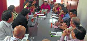 Las organizaciones sociales afines al frente se han declarado en sesi&oacute;n permanente para elaborar el plan de trabajo.