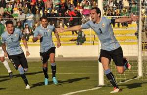Uruguay convoca 24 jugadores para el partido ante Ecuador