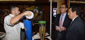 En las ferias, empresas de la subsidiaria Sabmiller en la regi&oacute;n conocen la oferta de proveedores ecuatorianos.