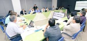 La vicepresidenta de la Rep&uacute;blica, Mar&iacute;a Alejandra Vicu&ntilde;a, presidi&oacute; la reuni&oacute;n del Comit&eacute; de Reconstrucci&oacute;n y Reactivaci&oacute;n Productiva.
