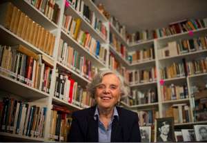 Elena Poniatowska naci&oacute; en Par&iacute;s en 1932, pero vive en M&eacute;xico desde los 10 a&ntilde;os. Foto internet