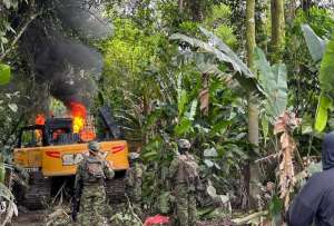 Las Fuerzas Armadas toman el control en Imbabura y Napo tras ofensiva contra la minería ilegal