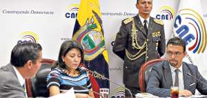 El presidente del Consejo Nacional Electoral (CNE), Juan Pablo Pozo, explic&oacute; que la pregunta planteada por Compromiso Ecuador debe tener dictamen de la CC. Foto: Fernando Sandoval / El Tel&eacute;grafo