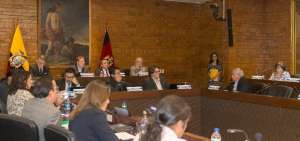 Concejo quite&ntilde;o pide informaci&oacute;n sobre el Metro