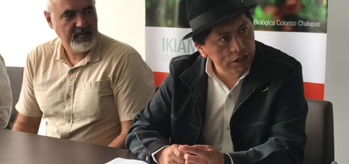 En la suscripci&oacute;n del acuerdo  participaron Humberto Cholango, Secretario Nacional del Agua y el rector de Ikiam, Jes&uacute;s Ramos. 