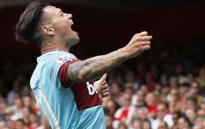 Z&aacute;rate marc&oacute; el segundo tanto de los Hammers para la victoria de visitante. Foto: Agencia AFP