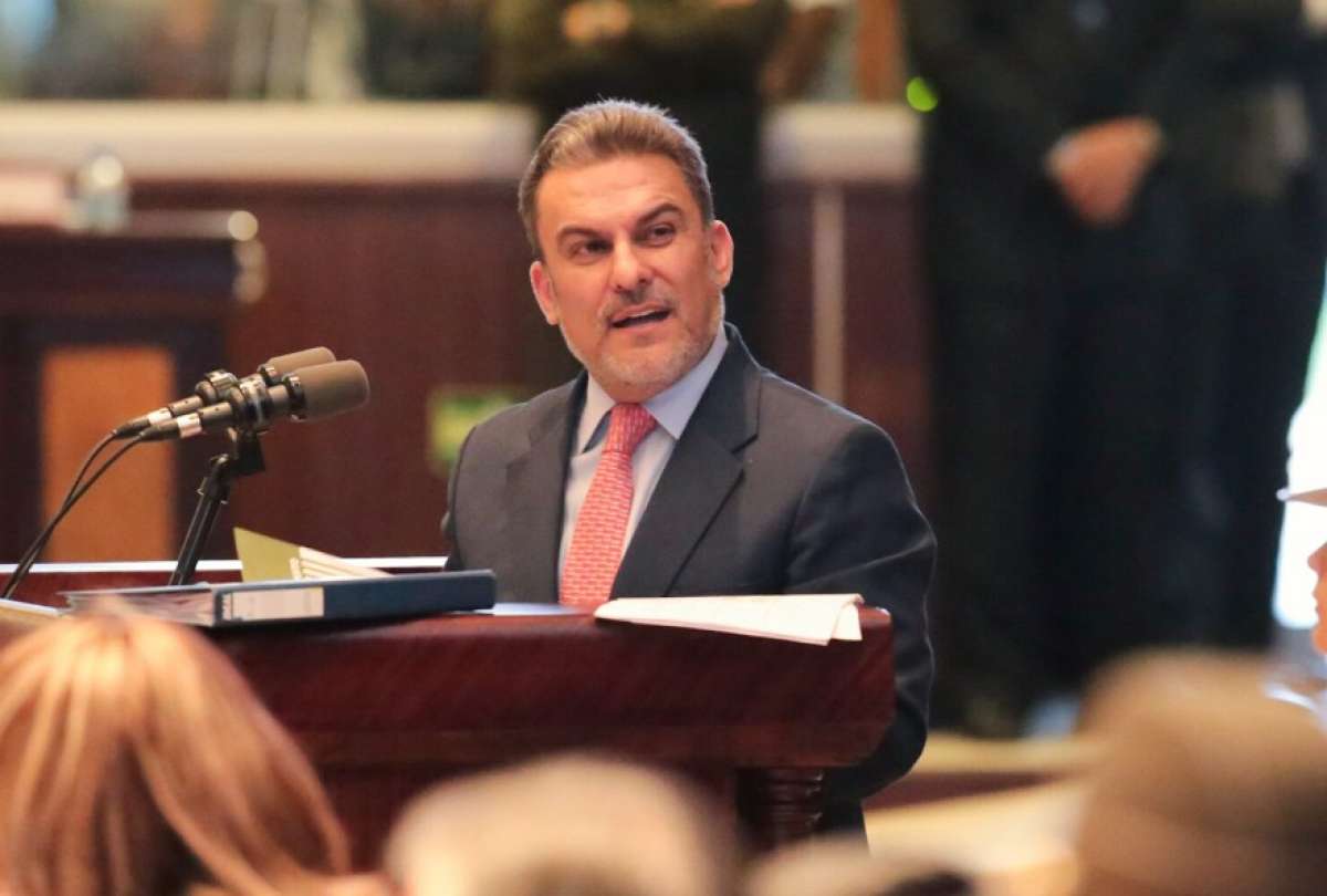 José Serrano podría ser expulsado de Estados Unidos por las autoridades migratorias.