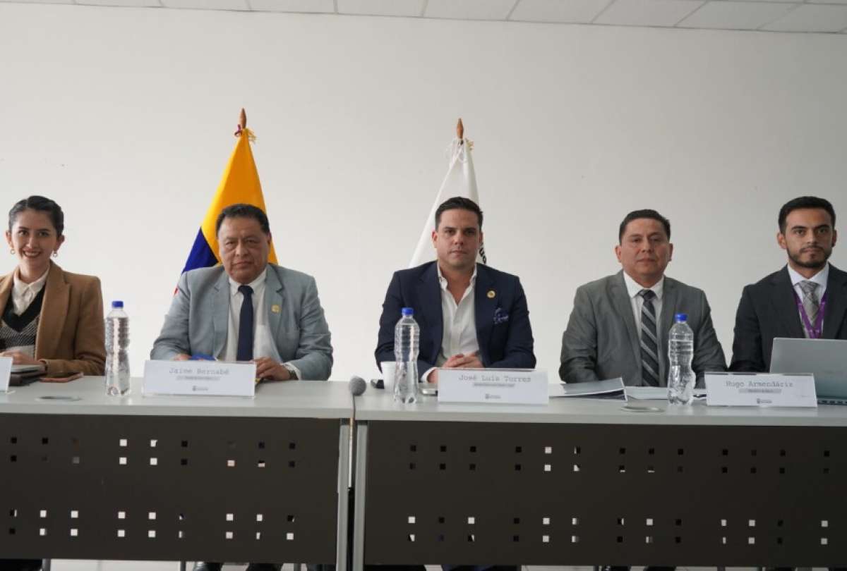 Gobierno actualiza lista de sustancias sujetas a control en Ecuador 