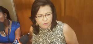 La viceprefecta M&oacute;nica Becerra indic&oacute; que la prefectura continuar&aacute; con su trabajo pese a la disminuci&oacute;n de ingresos.