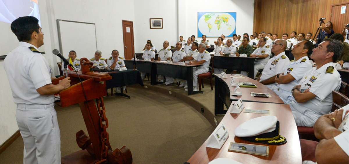 La inauguraci&oacute;n se realiz&oacute; en el aula magna de Estado Mayor de la Academia de Guerra Naval en Guayaquil.