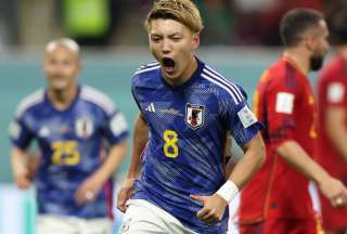 Ritsu Doan festeja el gol japonés en el triunfo sobre España.