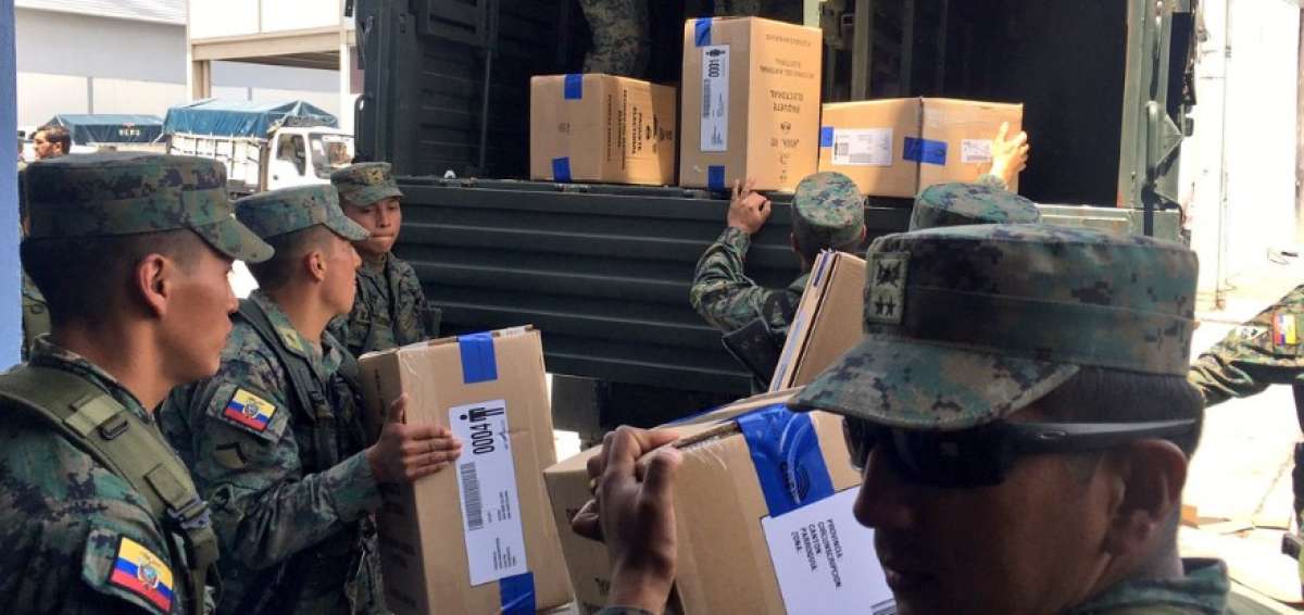 El 75% del material electoral ya se distribuy&oacute; en Azuay