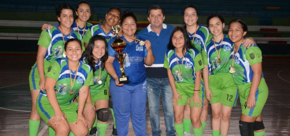 En la fase inicial, las campeonas derrotaron a Guayacanes 31 &ndash; 2, a Jaguar Formativo 25 &ndash; 8, a Comil 11 &ndash; 1; Jaguar Alto Rendimiento 17-5 y &Aacute;guilas 15-9.