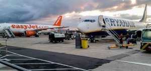 EasyJey y Ryanair transportaron en promedio unos 80 millones de pasajeros en 2016 entre el Reino Unido y el resto de pa&iacute;ses europeos.