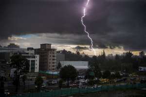 La temperatura en la ma&ntilde;ana sobrepas&oacute; los 20 grados y en la tarde lleg&oacute; hasta los 12 grados. Foto. Marco Salgado/ EL TEL&Eacute;GRAFO