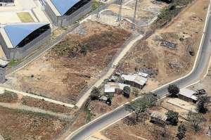 Imagen de La Germania captada en septiembre de 2013, hacia la parte superior derecha est&aacute; el km 17 de la v&iacute;a Guayaquil-Daule. Foto: Miguel Castro |  El Tel&eacute;grafo