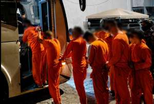 Las autoridades se&ntilde;alaron que la medida de traslado de Quito a Cuenca busca reforzar el orden, la seguridad y la gobernabilidad dentro del sistema carcelario ecuatoriano.