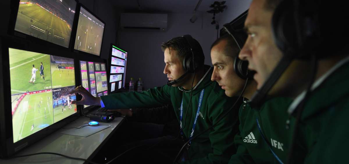 Los &aacute;rbitros asistentes revisar&aacute;n cuatro tipo de situaciones durante los partidos: goles, penaltis, incidentes con tarjetas rojas y confusi&oacute;n de identidad.