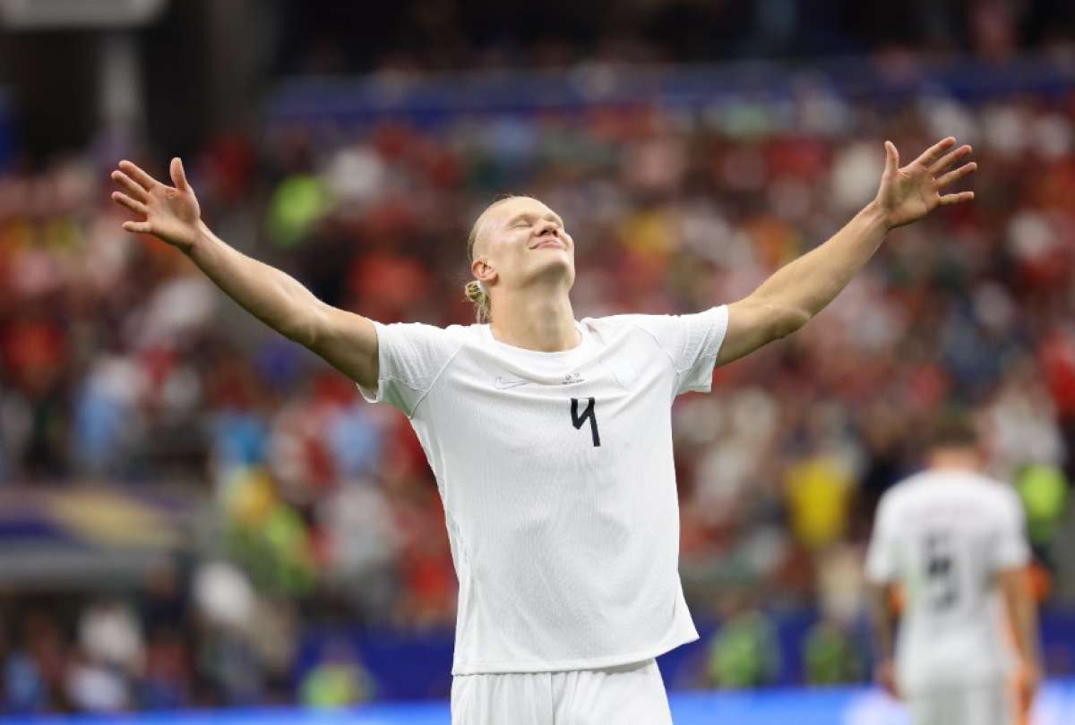El delantero de Noruega Erling Haaland celebra tras anotar el segundo gol de su equipo durante el Mundial 2026.