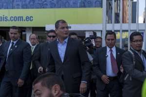 El presidente Rafael Correa estuvo esta ma&ntilde;ana en la sede de PAIS, en Quito. Foto: Miguel &Aacute;ngel Jim&eacute;nez/El Tel&eacute;grafo