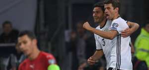 Alemania e Inglaterra avanzan firmes hacia Rusia 2018