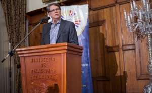 El canciller ecuatoriano dijo que el gobierno de Ecuador no ha sido contactado por el comisionado de la ONU para informar sobre el tema. Foto: Canciller&iacute;a 