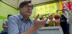 Mont&uacute;far no quiere que concejales ganen salarios sino dietas por sesi&oacute;n