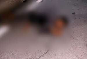 Un sujeto armado fue abatido por un agente de la Policía Nacional en el centro de Guayaquil.