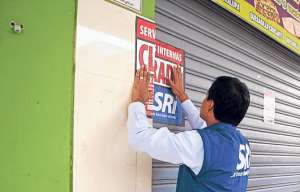 El SRI clausur&oacute; 11 locales en Cuenca por no emitir comprobantes