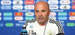 Sampaoli promete que Argentina jugar&aacute; "con el cuchillo entre los dientes"