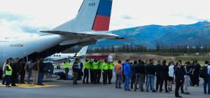 La aeronave con los cuerpos de &Oacute;scar y Katty, lleg&oacute; alrededor de las 11:08 de este 6 de julio.