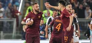 Roma venci&oacute; a la 'Juve' y sigue en la lucha